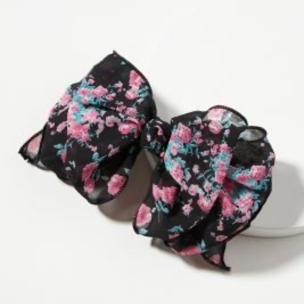 NWT Anthropologie Millie Floral Bow Barrette